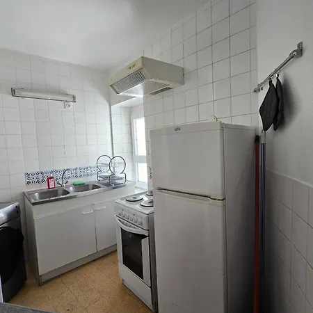 Bright Near The Arena And Train Station Nimes